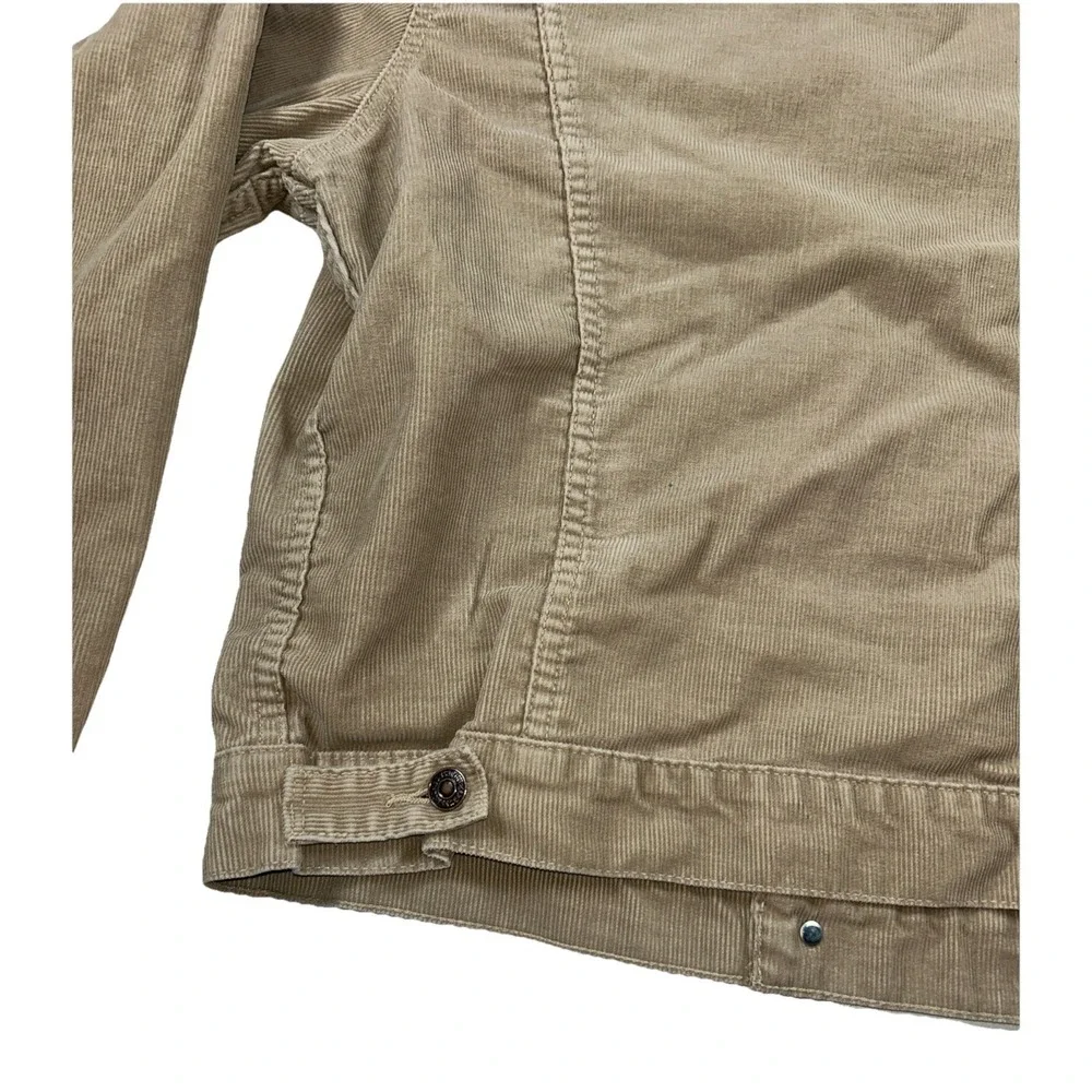 Levis last two